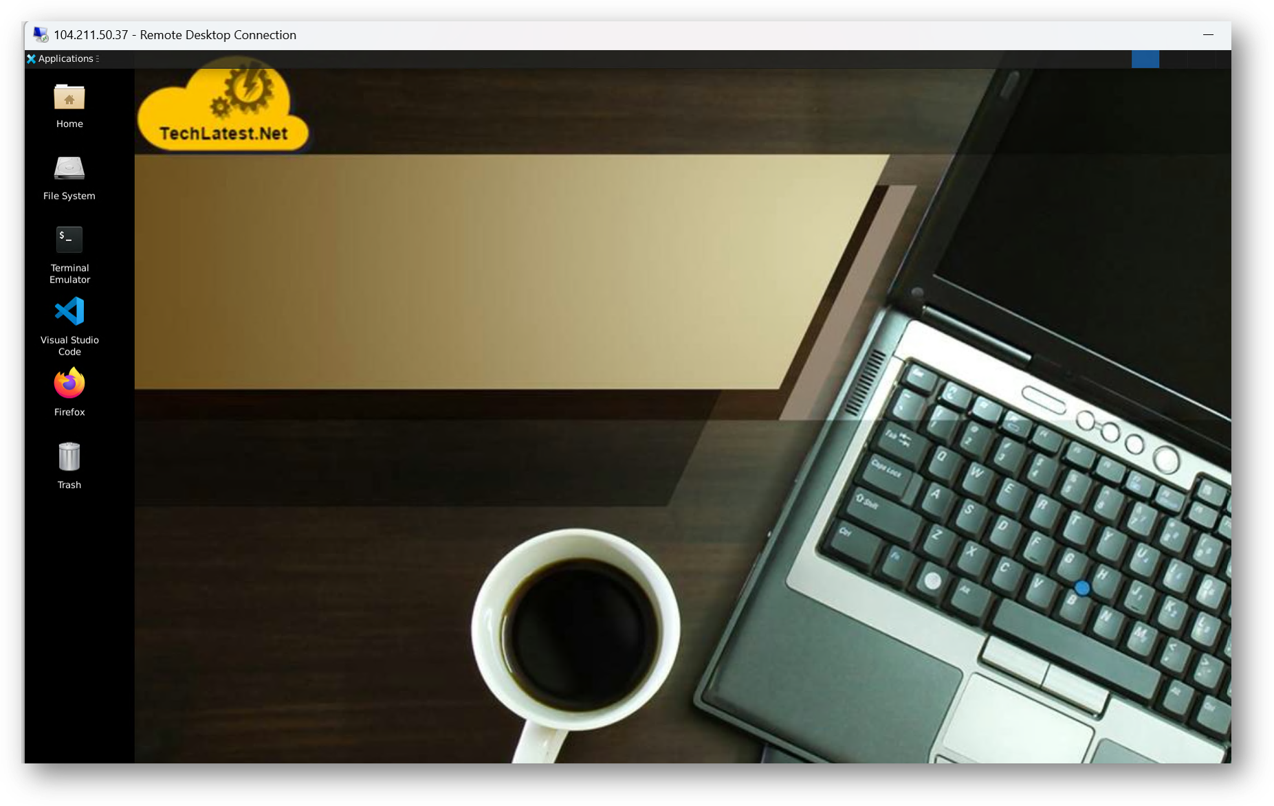 /img/azure/desktop-linux-ubuntu2604/rdp-desktop.png